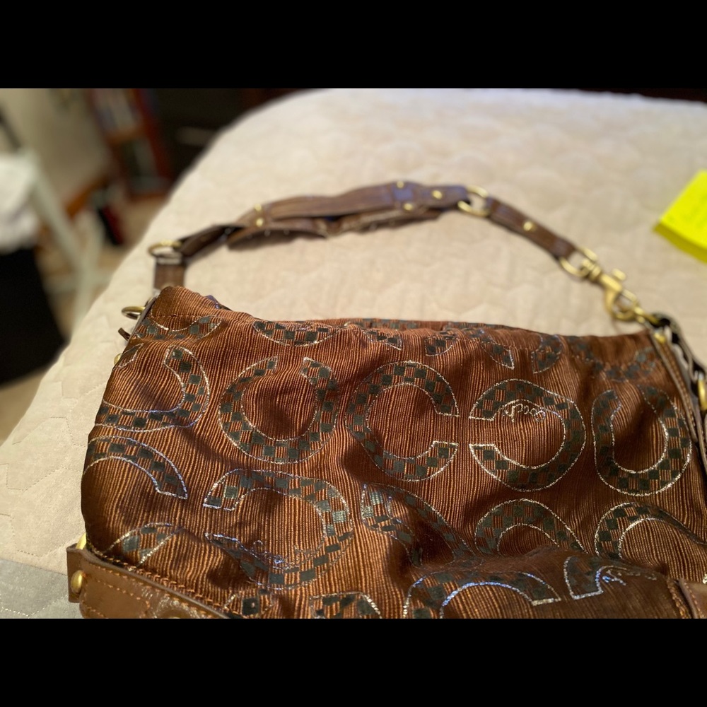 Coach purse - Picture 4 of 6